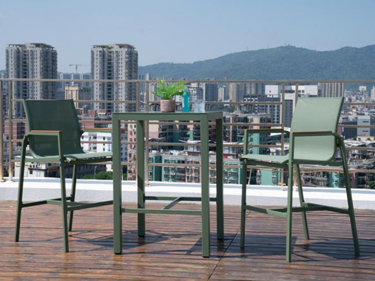 Baštenski set Olive